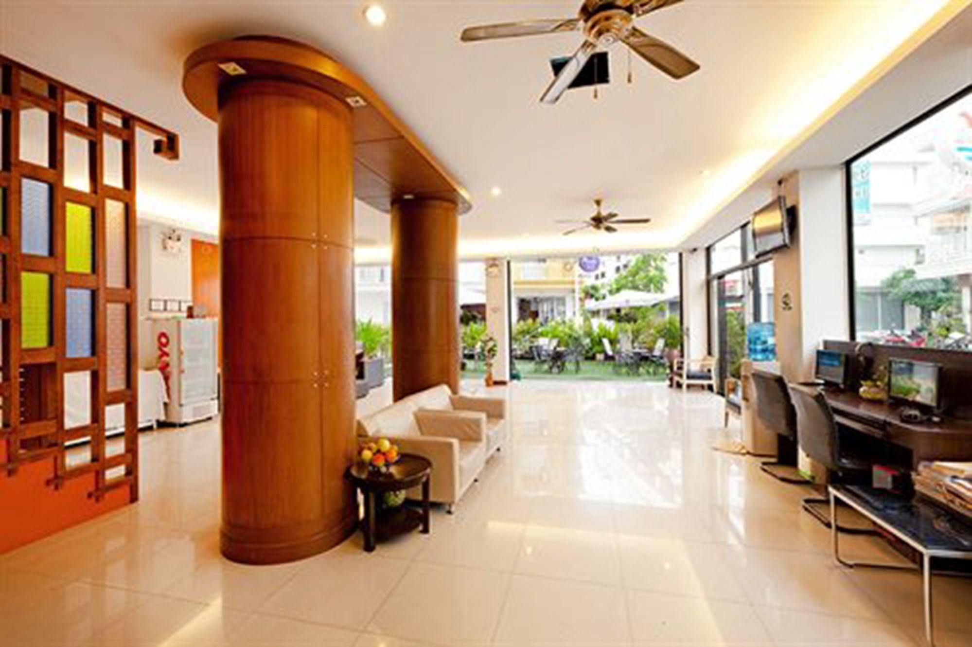 Garden Phuket Hotel Patong Exterior foto