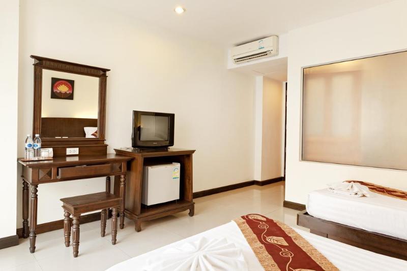 Garden Phuket Hotel Patong Exterior foto